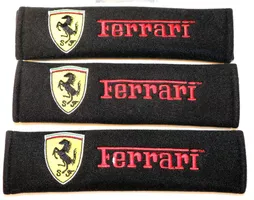 3 Ferrari Gurtpolster