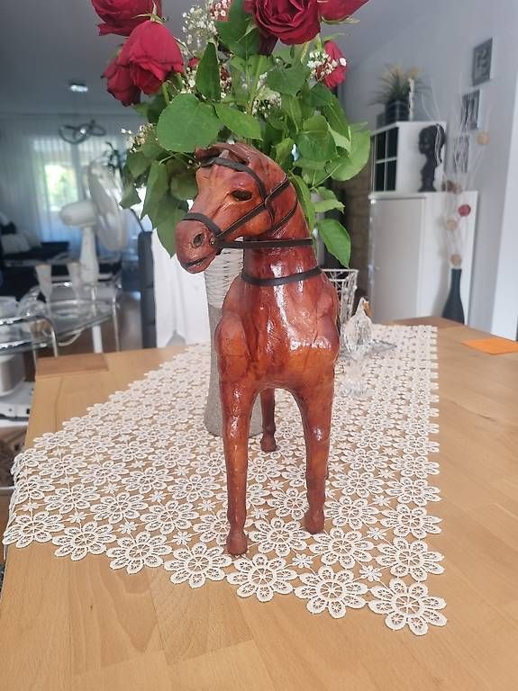 Skulpturen & Statuen: Vintage Leder Pferd – Gebraucht aus Riedikon von spr_8rsn 1