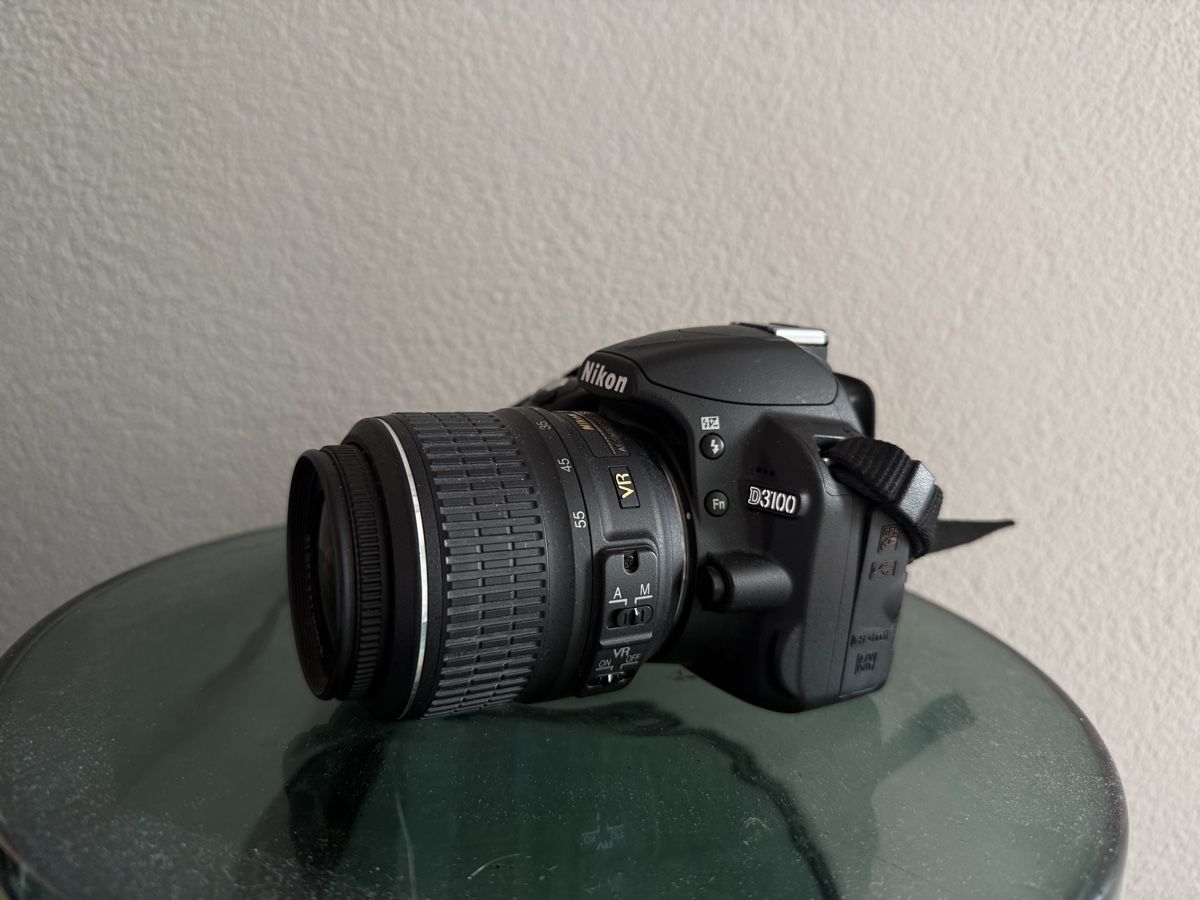 Nikon Kamera: Nikon D3100 Kamera DSLR – Gebraucht aus Suhr von FlakaM. 1