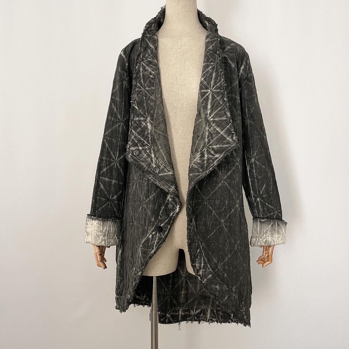 Cappotti: BLACK BY K&M Coat – Nuovo (secondo la descrizione) da Freienbach venduto da Avviivva_Shop 1