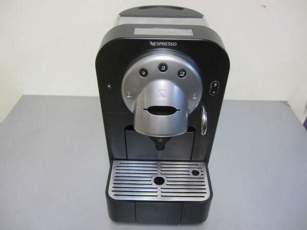 NESPRESSO CS 100 PRO FRISCH REV Grn Kaufen auf Ricardo