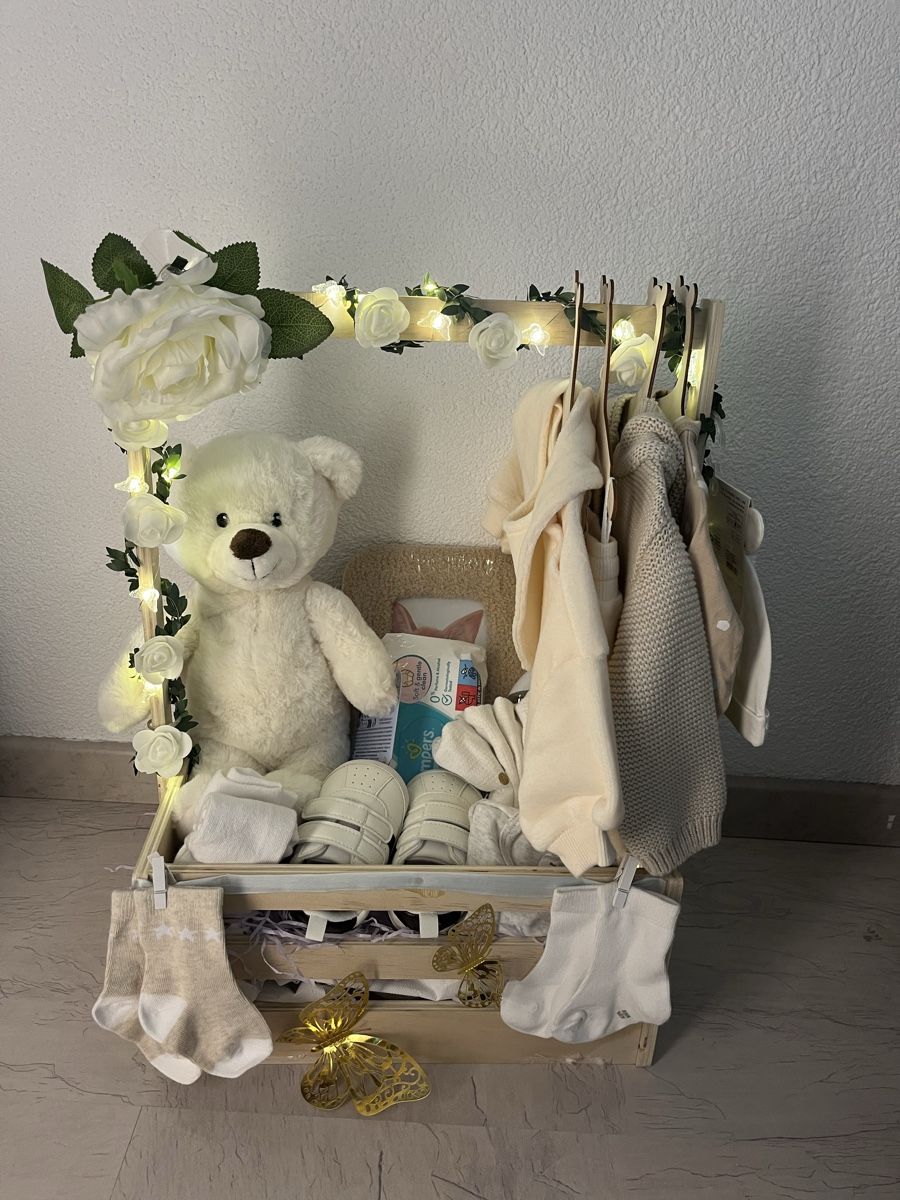 Kleiderpakete & -sets: Geschenk zur Geburt Babyregal – Neu und originalverpackt aus Eschlikon TG von murati123 4