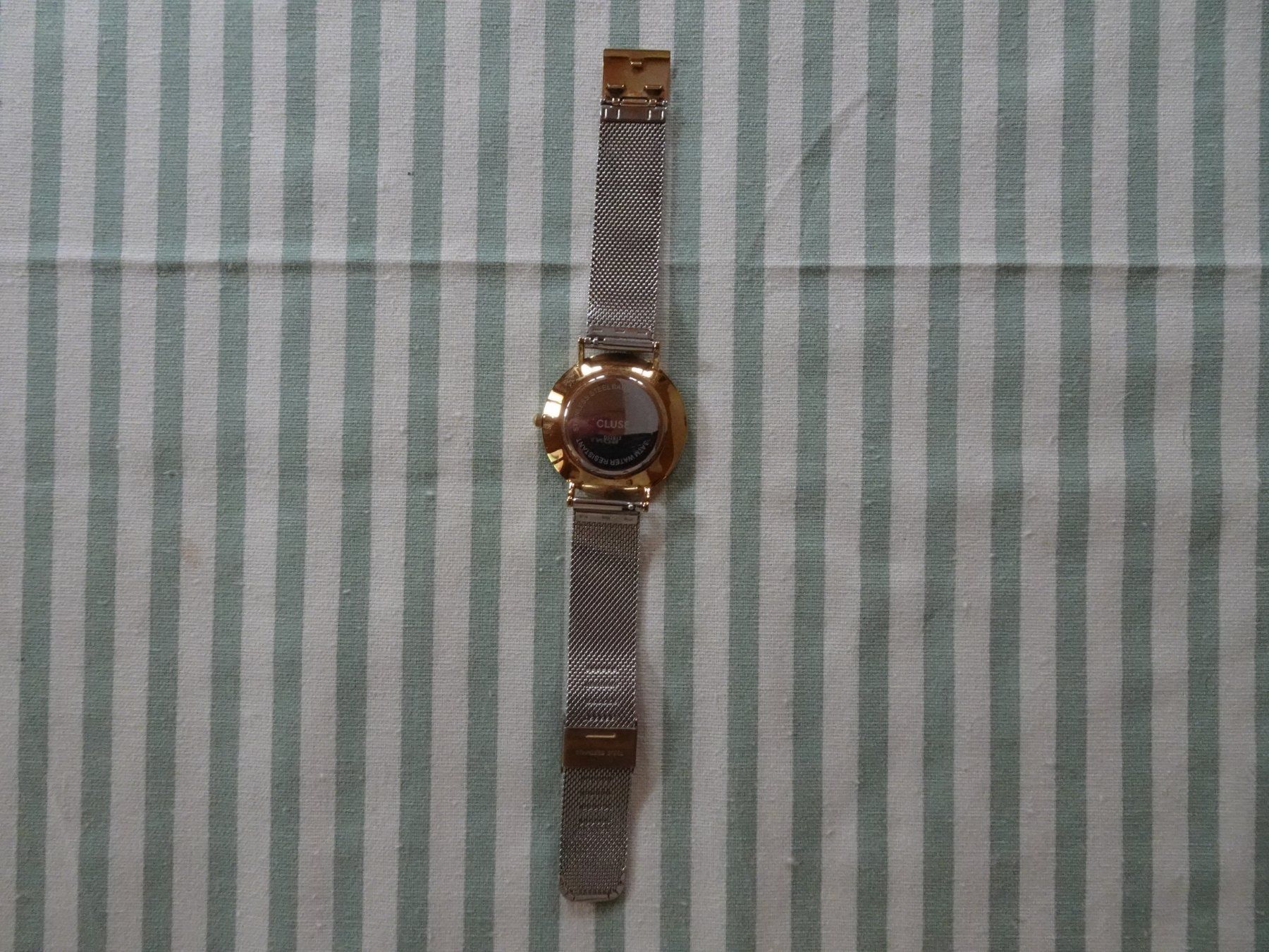 Cluse Orologi: Cluse Damen Armbanduhr silber-gold mit Etui - 425208 – Usato da Küssnacht am Rigi venduto da Good4Deckeli 4