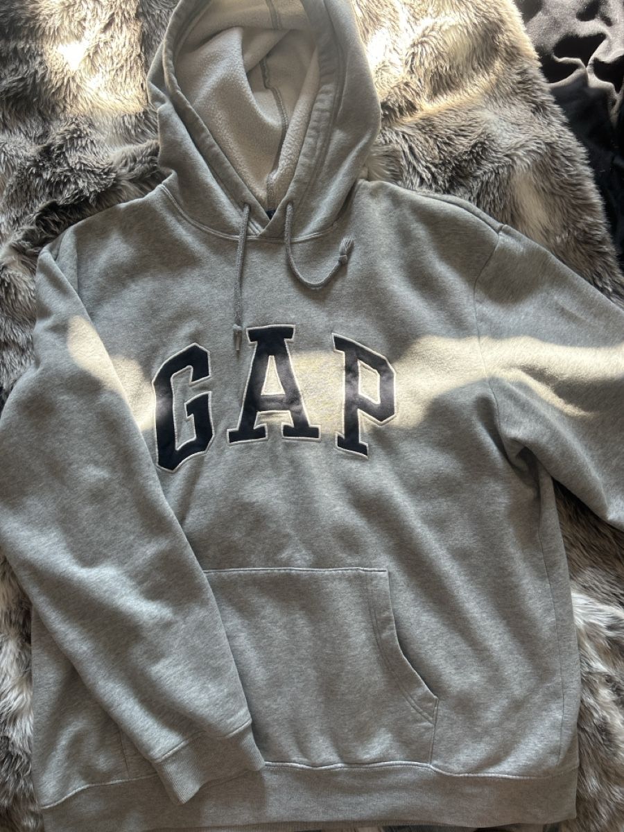 Gap Pullover & Sweatshirts: GAP Hoodie – Neu (gemäss Beschreibung) aus Buchrain von mer_2yht