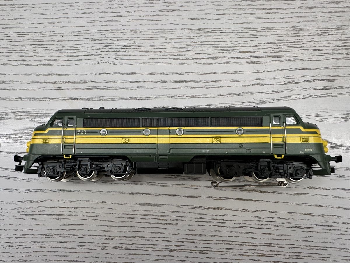 Märklin Modellini di ferrovie: Märklin 3133 SNCB BR 54 – Usato da Lupsingen venduto da New-Haven 2