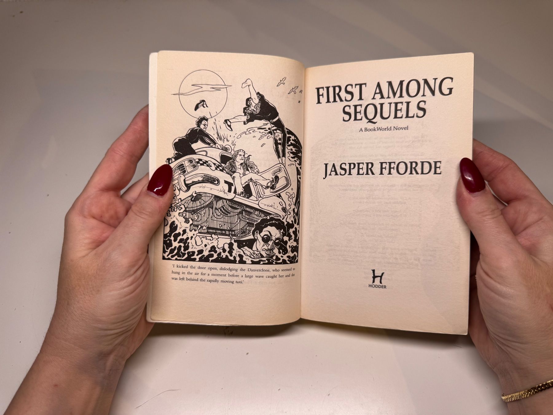 Livres: NOVEL: Jasper Fforde, First Among Sequels – D'occasion à Grosswangen par English_books 2