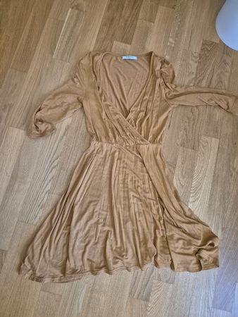 Kleid XS