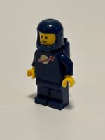 Lego classic space figure dunkelblau neu