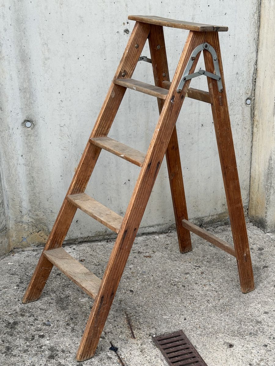 Scale: Escabeau en bois pliable  – Usato da Bussigny venduto da ShopOp 8