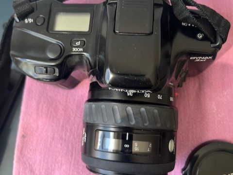 Minolta Fotocamera: Minolta Dynax 3xi Spiegelreflexkamera mit Objektiv AF 35-... – Usato da Krauchthal venduto da Mador 1