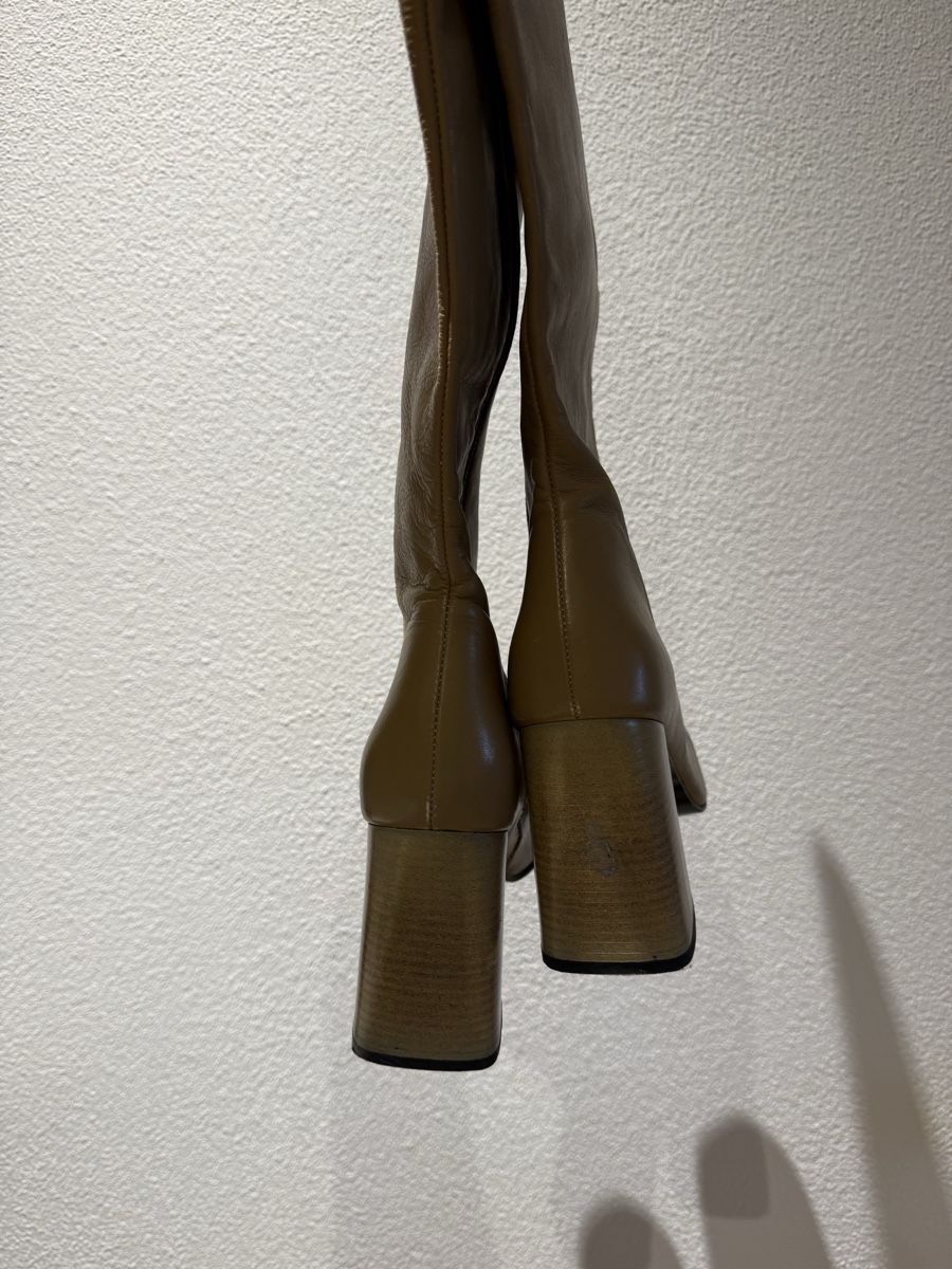 Scarpe da donna: Beige Knee High Leather Boots, Size 39/40 – Usato da Horgen venduto da yun_jv9b 2