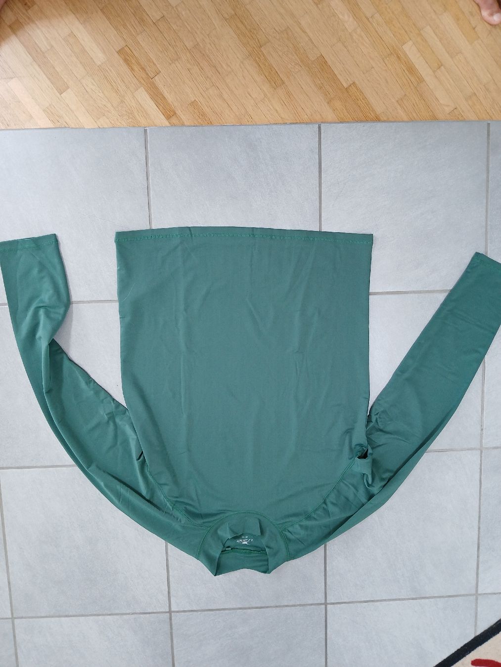 T-shirt: LS, taille XL (neuf) – Nuovo (secondo la descrizione) da St-Cergue venduto da VeganWarrior