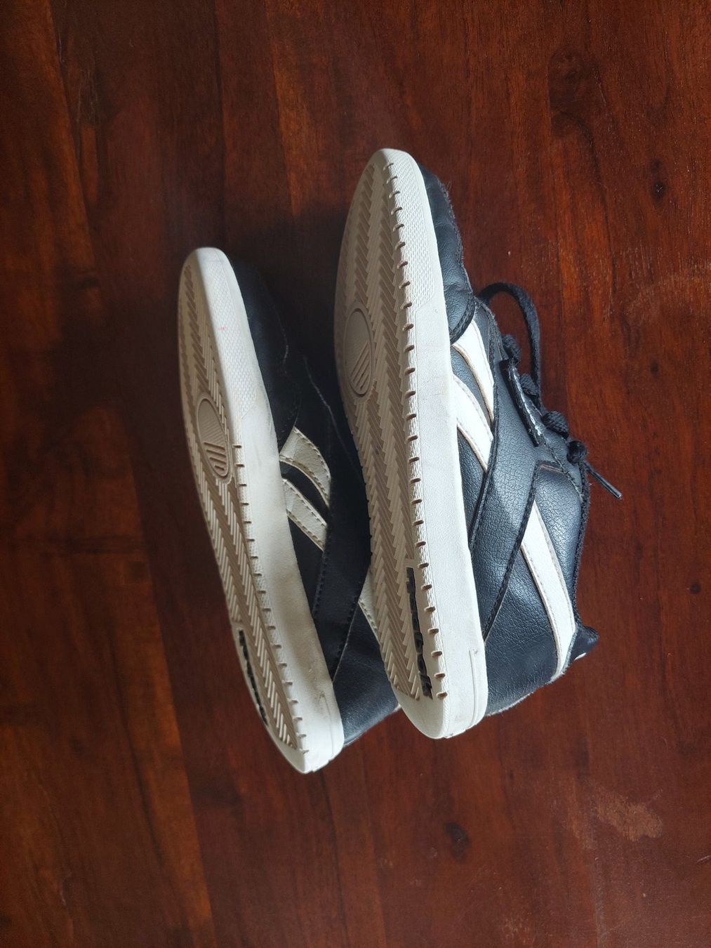 Reebok Scarpe per ragazzi: Reebok Turnschuhe / Halbschuhe / Snickers Grösse 31 – Usato da Beckenried venduto da Havacola 8