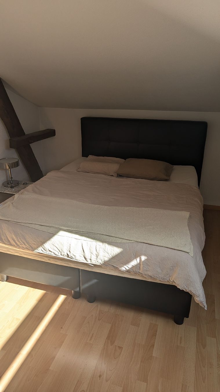 Lits: Boxspringbett – inkl. Matraze – D'occasion à St.Gallen par reLapseOne