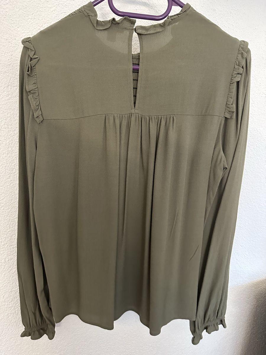 Esprit Camicette: Esprit Bluse Gr. S, Khaki, Rüschen – Nuovo (secondo la descrizione) da Glattbrugg venduto da SMusic98 3