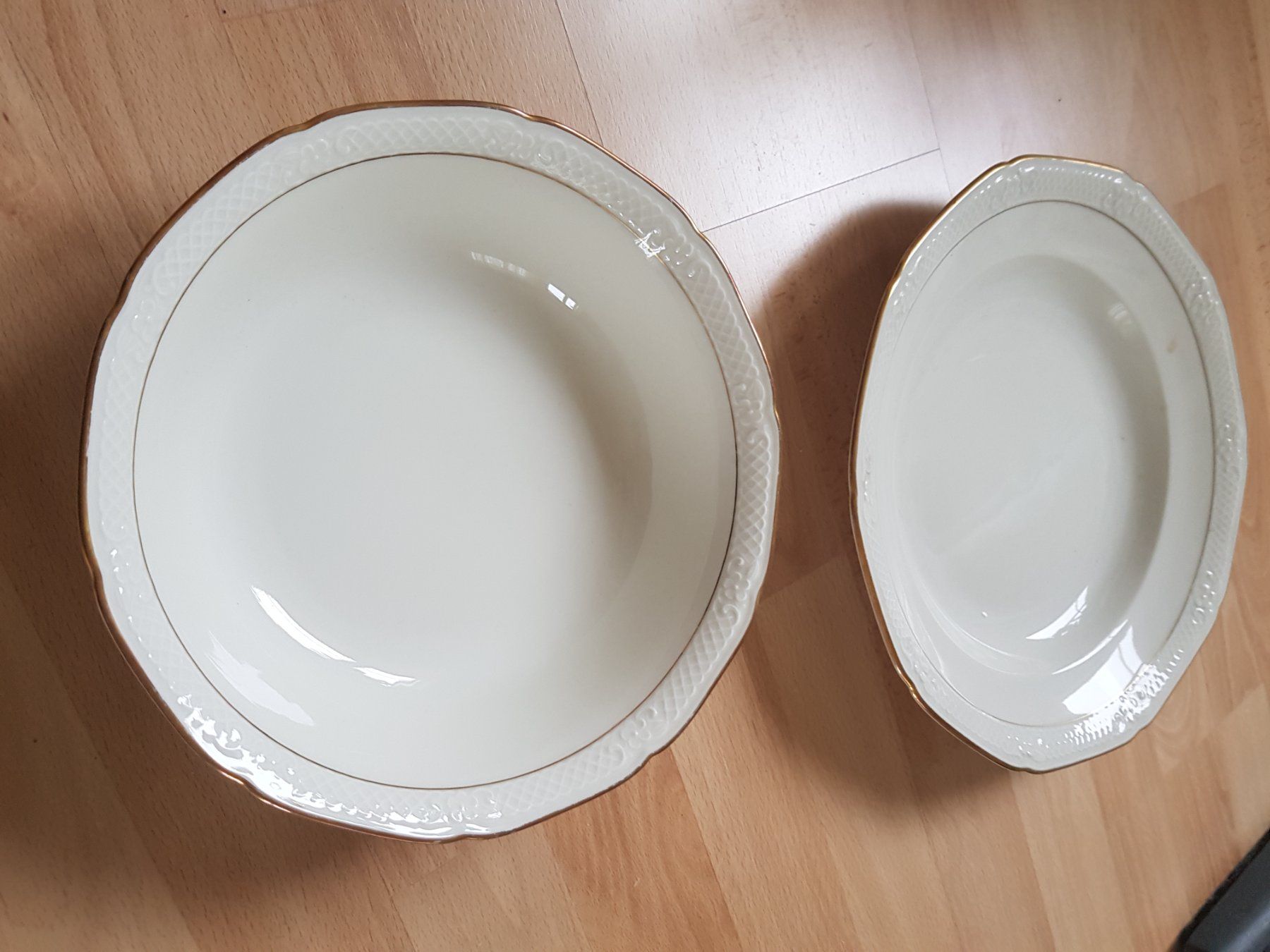Set di piatti: Geschirrset – Usato da Matzingen venduto da heineken04 5