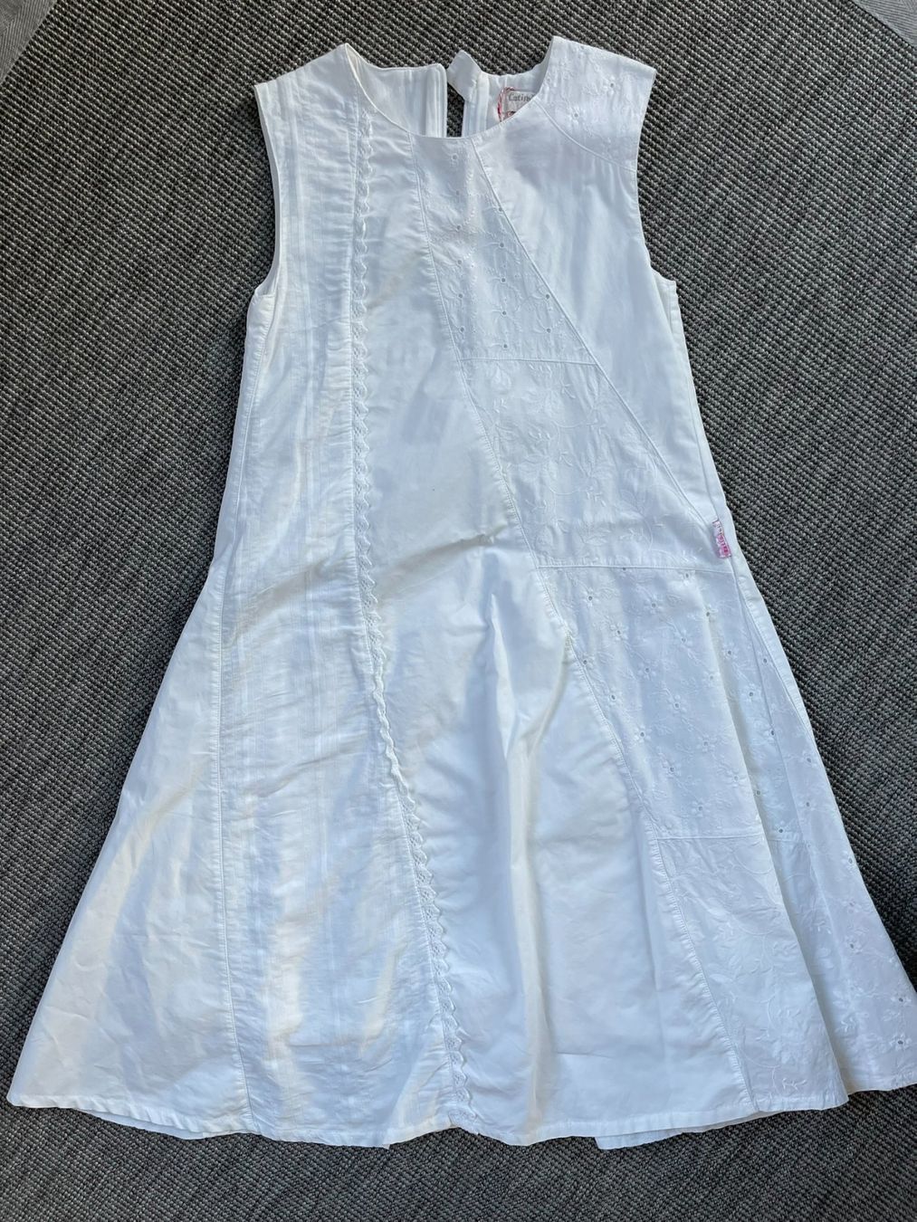 Kleider & Röcke: Comme neuve - Robe Catimini blanche taille 10 ans – Gebraucht aus Aproz (Nendaz) von zeavendre