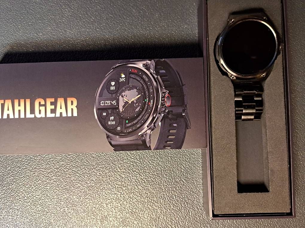 Smartwatch: Stahlgear - Zeus - Smartwatch – Usato da Disentis/Mustér venduto da Tattl1977