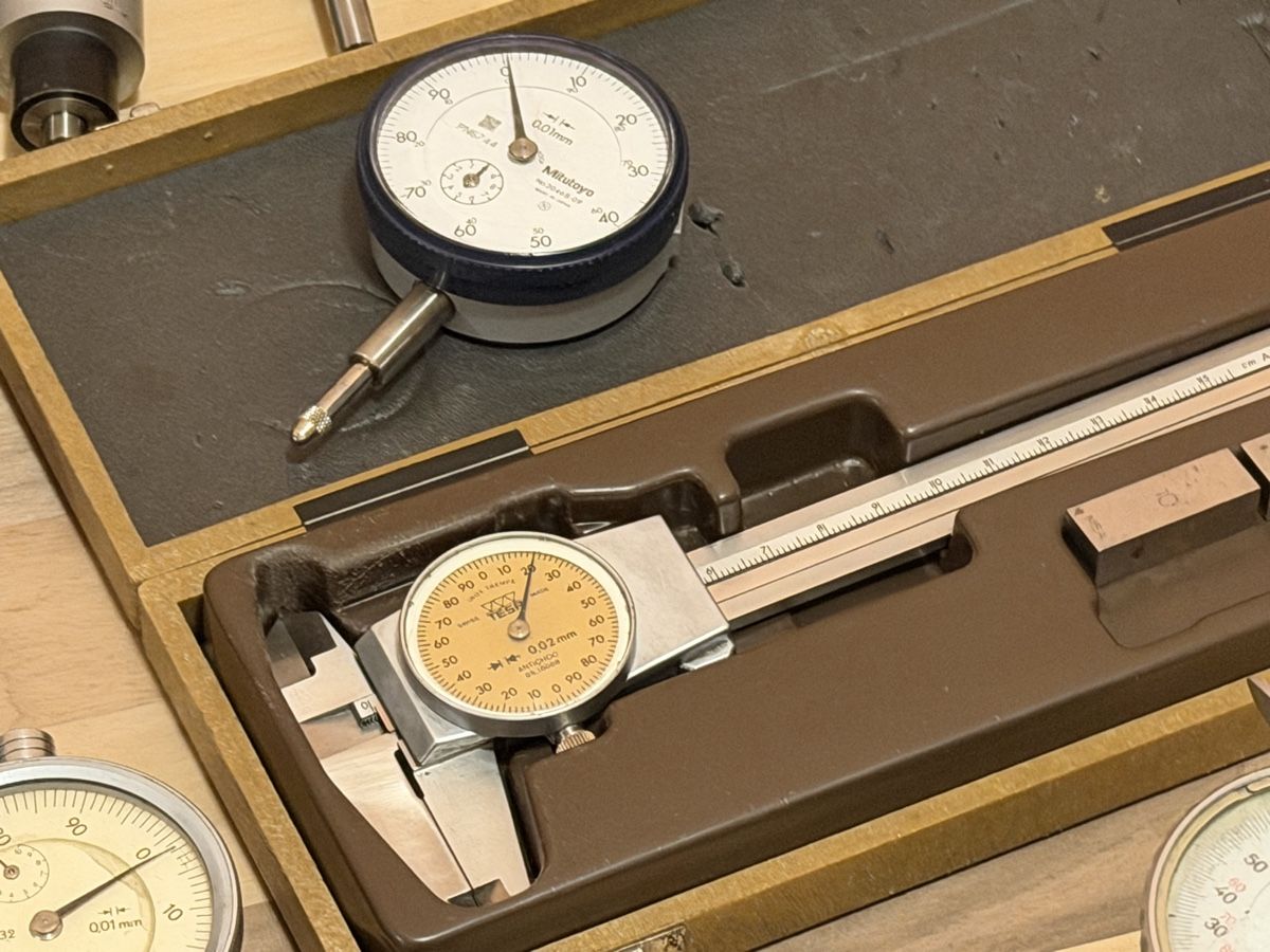 Messen: Instruments de mesure Liquidation – Gebraucht aus bassecourt von LiN2004 3
