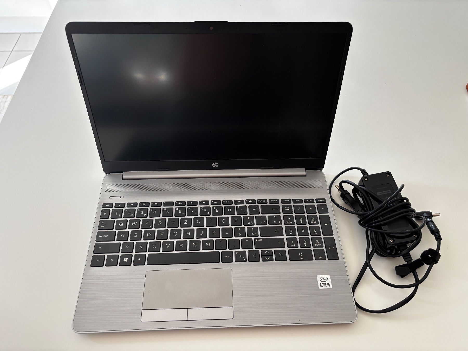 Hewlett Packard Notebooks: HP 250 G8 Notebook-PC – Gebraucht aus Spreitenbach von Hemingway69