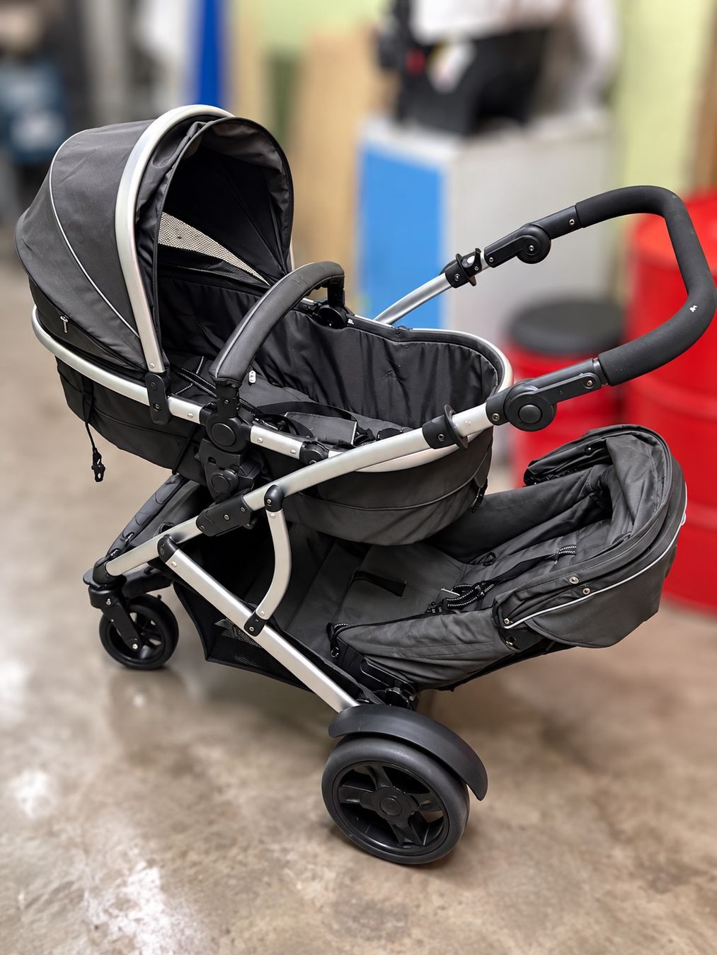 Carrozzine: Doppel-Kinderwagen – Usato da Rorschach venduto da GarageSchenkelGmbH