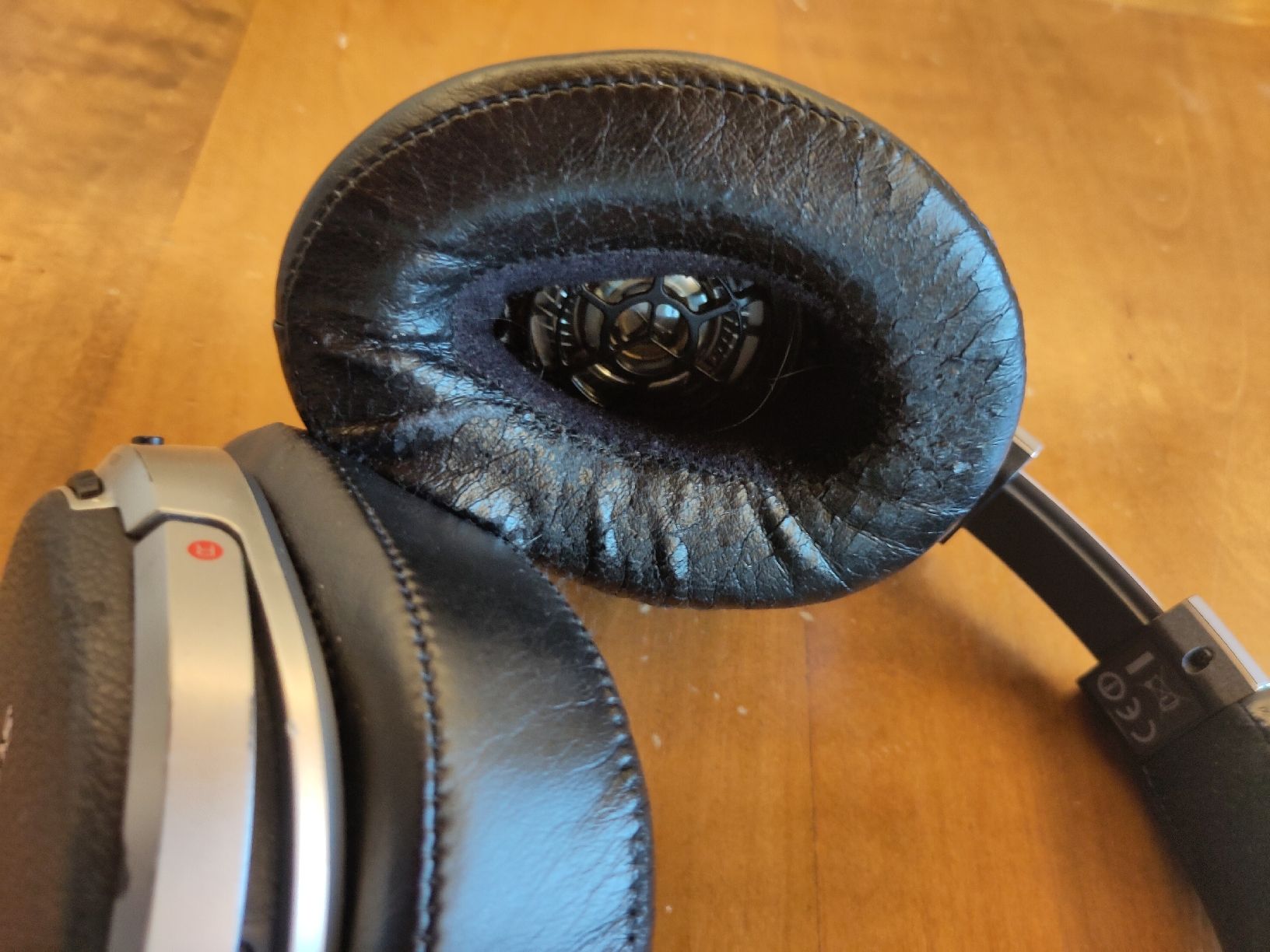Sony Casques audio: Sony DP-HW700 – D'occasion à Le Sépey par Ventach 4