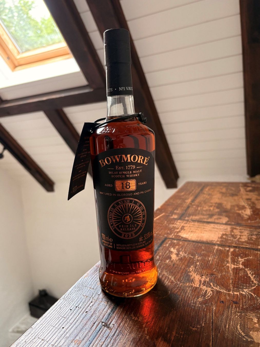 Bowmore Bevande alcoliche: Bowmore Scotch Whisky – Nuovo e nell'imballaggio originale da Gränichen venduto da Andre032