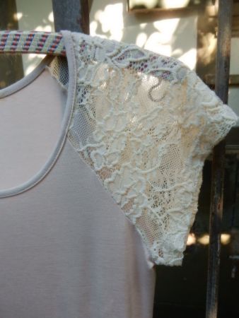Tunika  Bw/ Elast .  *  MADE IN ITALY  *   M    FRANCE - SUD