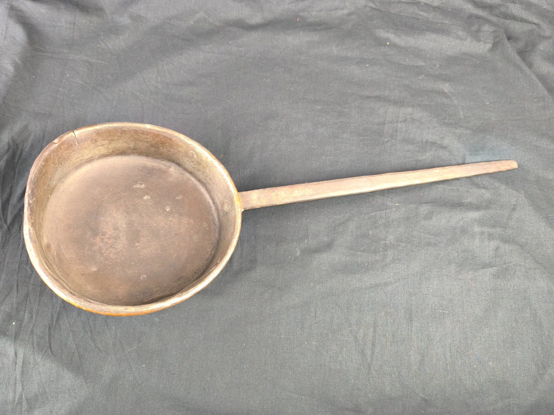 Padelle: Antike Kupferpfanne 24 cm – Usato da Rüti ZH venduto da Restwert_Rueti_ZH 3