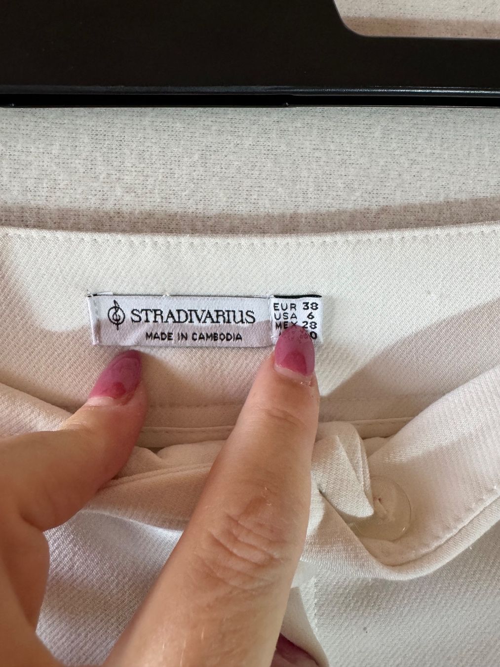 Stradivarius Hosen: Weisse Hose von Stradivarius Gr. 38 – Gebraucht aus Grosswangen von second_hand_dress 4