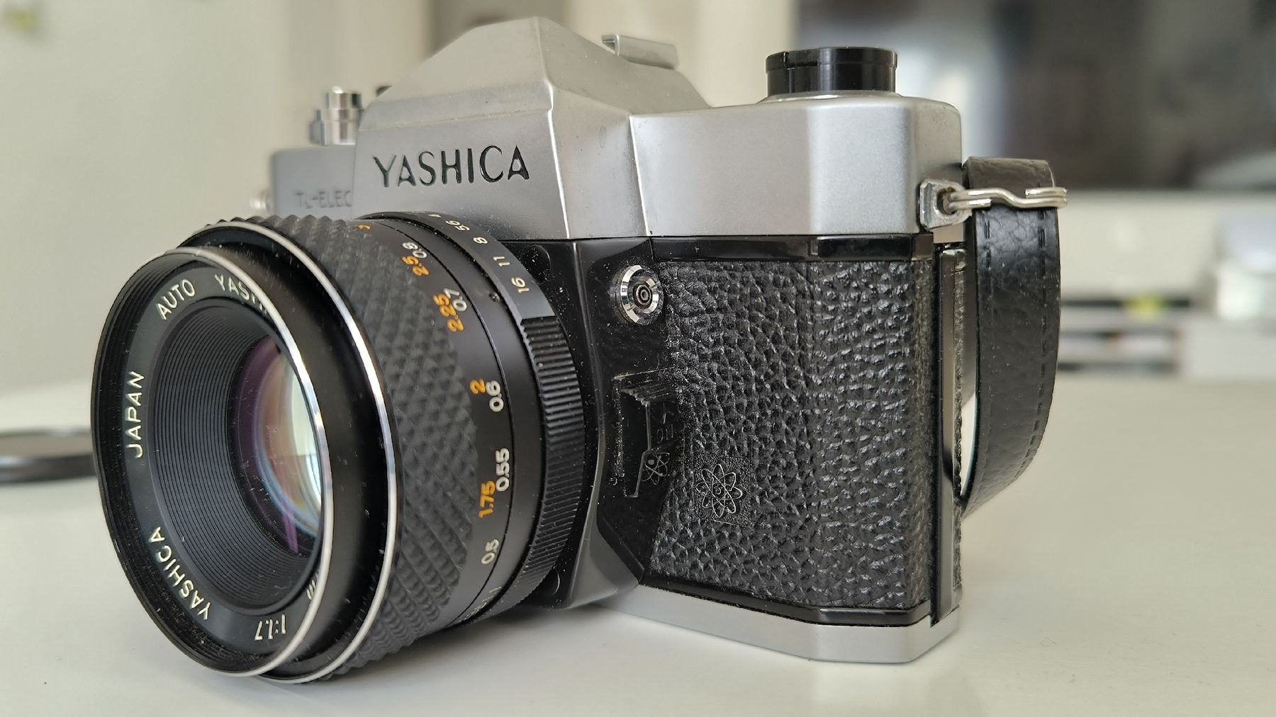 Yashica Fotocamera: Yashica TL Electro – Usato da Riaz venduto da vanucaptures 5