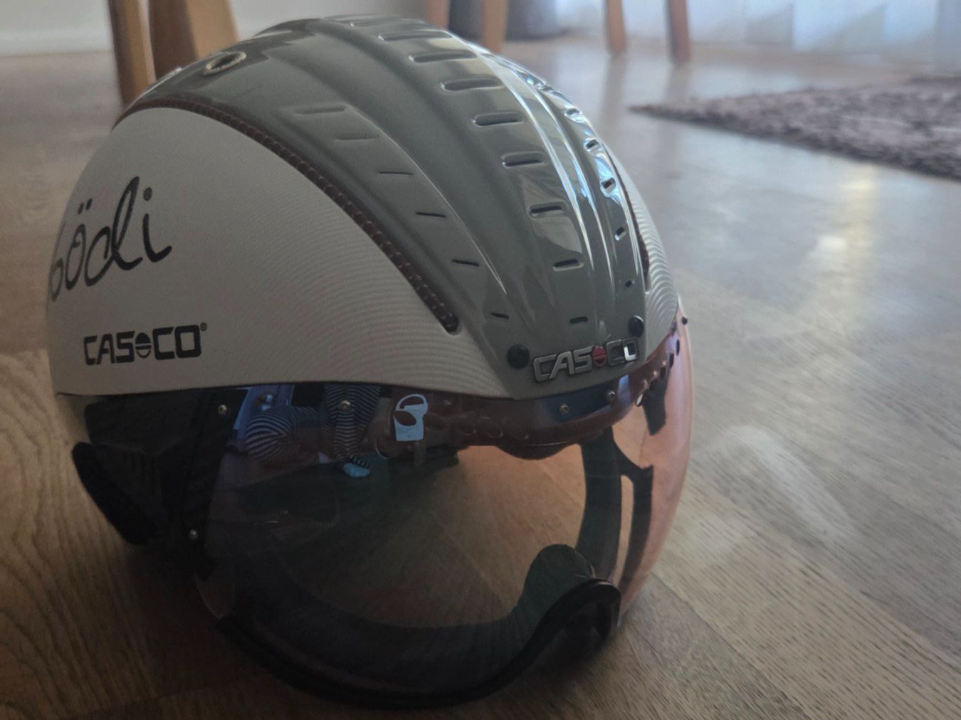 Casco Casques: Skihelm Casco mit Visier Grösse S – D'occasion à Langnau i. E. par Muellers3