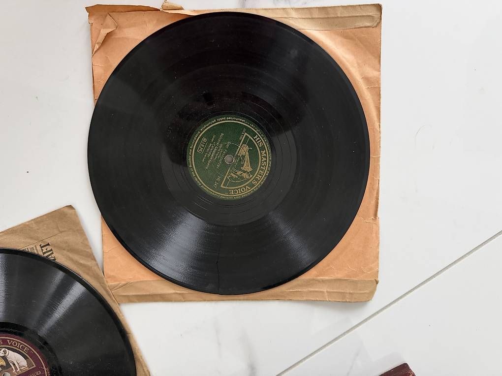 Giradischi: Antikes Trichtergrammophon – Usato da Schenkon venduto da Fastforward 1