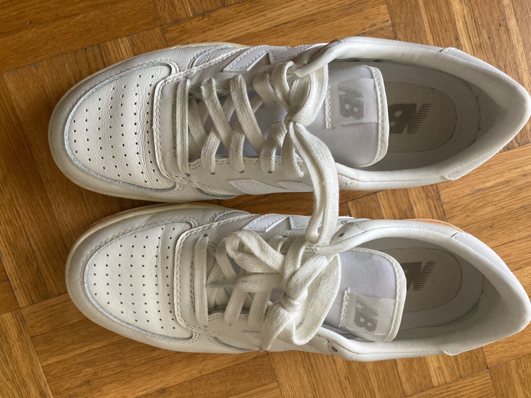 New Balance Herrenschuhe: New Balance U T500 Leather Freizeitschuhe – Gebraucht aus Genthod von daz_world 3