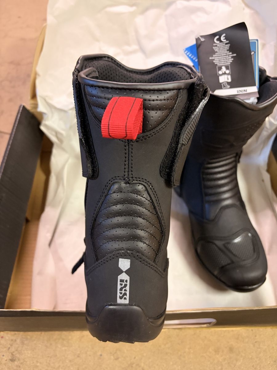 IXS Scarpe da uomo: Motorradstiefel iXS, Grösse 40, neu – Nuovo e nell'imballaggio originale da Altnau venduto da kurvenmuehle 3