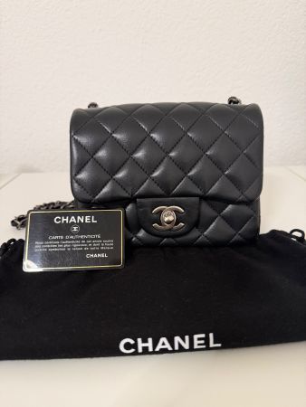 Chanel Classic Mini Sqaure Lambskin black silver Hardware