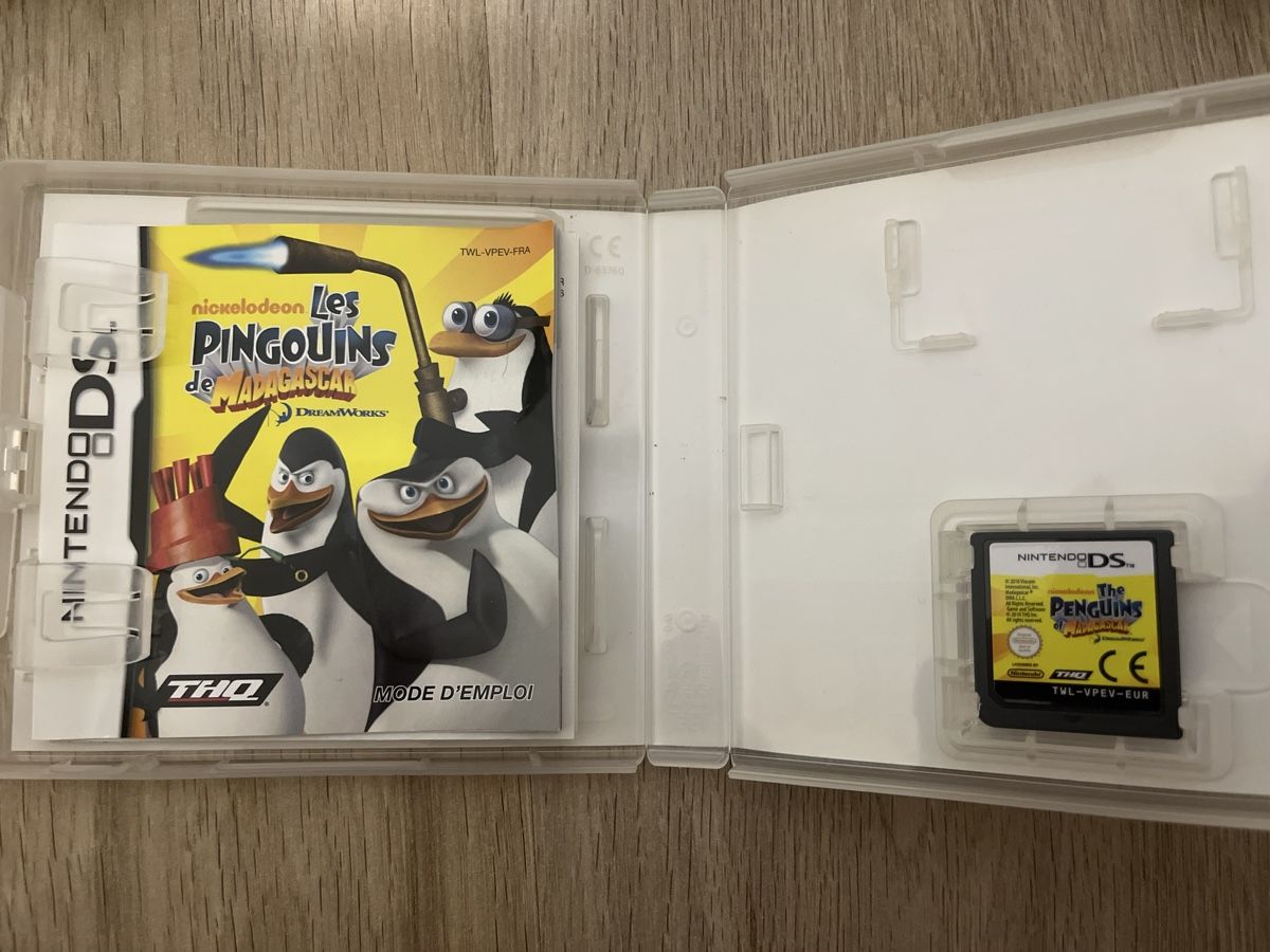 Nintendo Giochi: Les Pingouins de Madagascar Nintendo DS - jeu – Usato da Siviriez venduto da fefe345 1