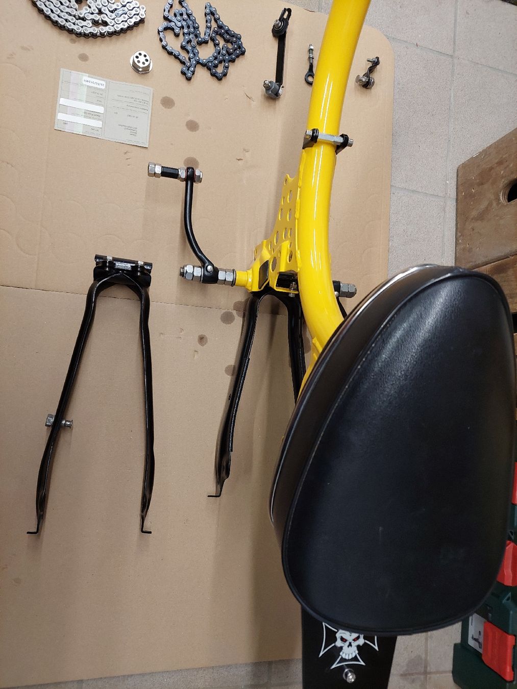 Puch Accessori per altri veicoli: Puch-Rahmen X30 Typenschein 7531 – Usato da Eiken venduto da GisigerBIB 2