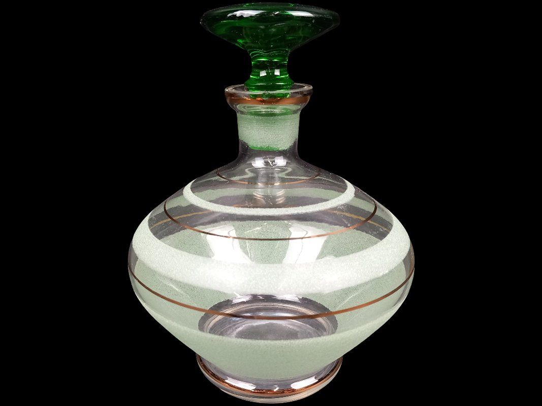 Carafes: Verzierte Glaskaraffe – D'occasion à Hünenberg par Restwert_Zug 1