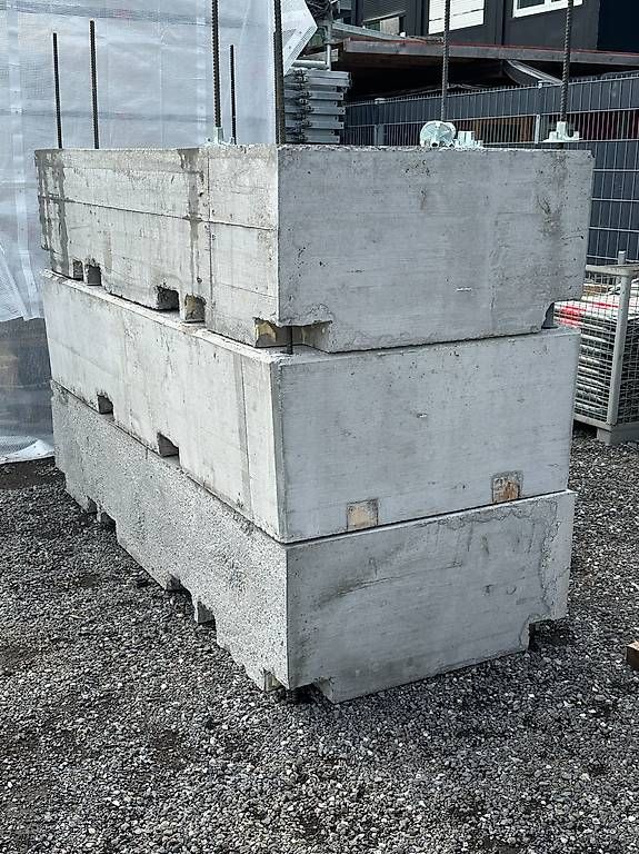 Pietre & tegole: Ballaststeine / Legosteine – Usato da Rüthi venduto da Pegmata_GmbH 2