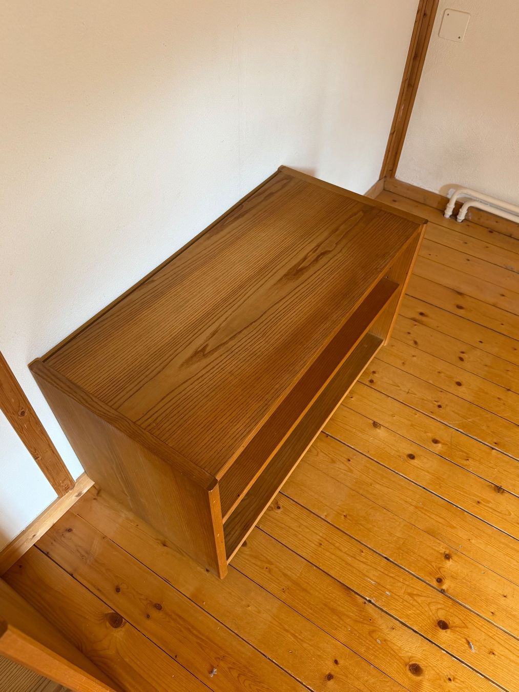 Cassettiere: Vintage Design Sideboard aus Holz – Usato da Berikon venduto da Fbarca 2
