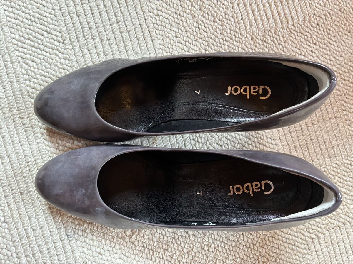 Gabor Chaussures femmes: Pumps violett – D'occasion à Basel par kir_qq2h 1
