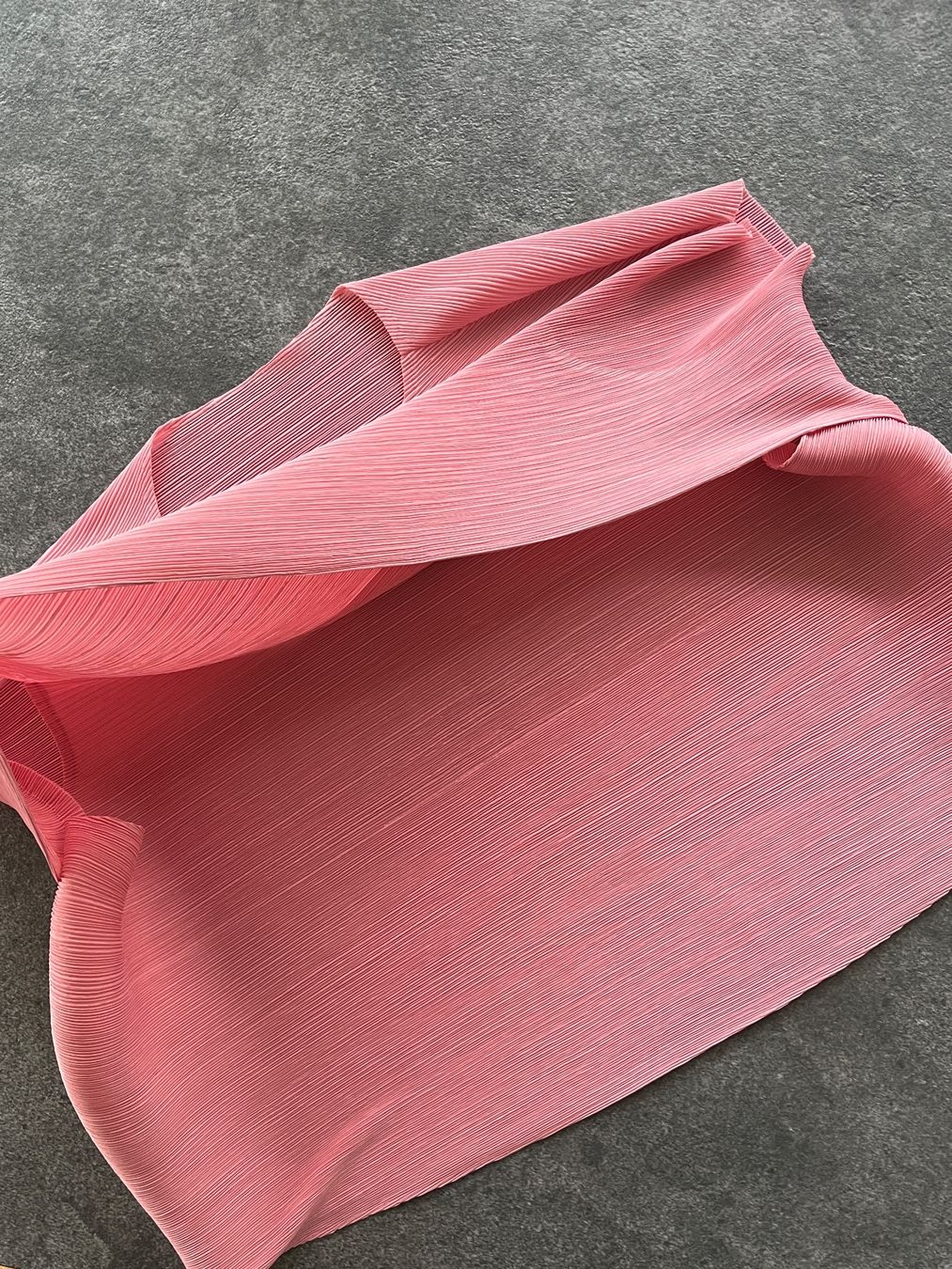Camicette: Damen Ärmellose-Bluse - Größe 1 Size – Nuovo (secondo la descrizione) da Kilchberg ZH venduto da Ch.C 4