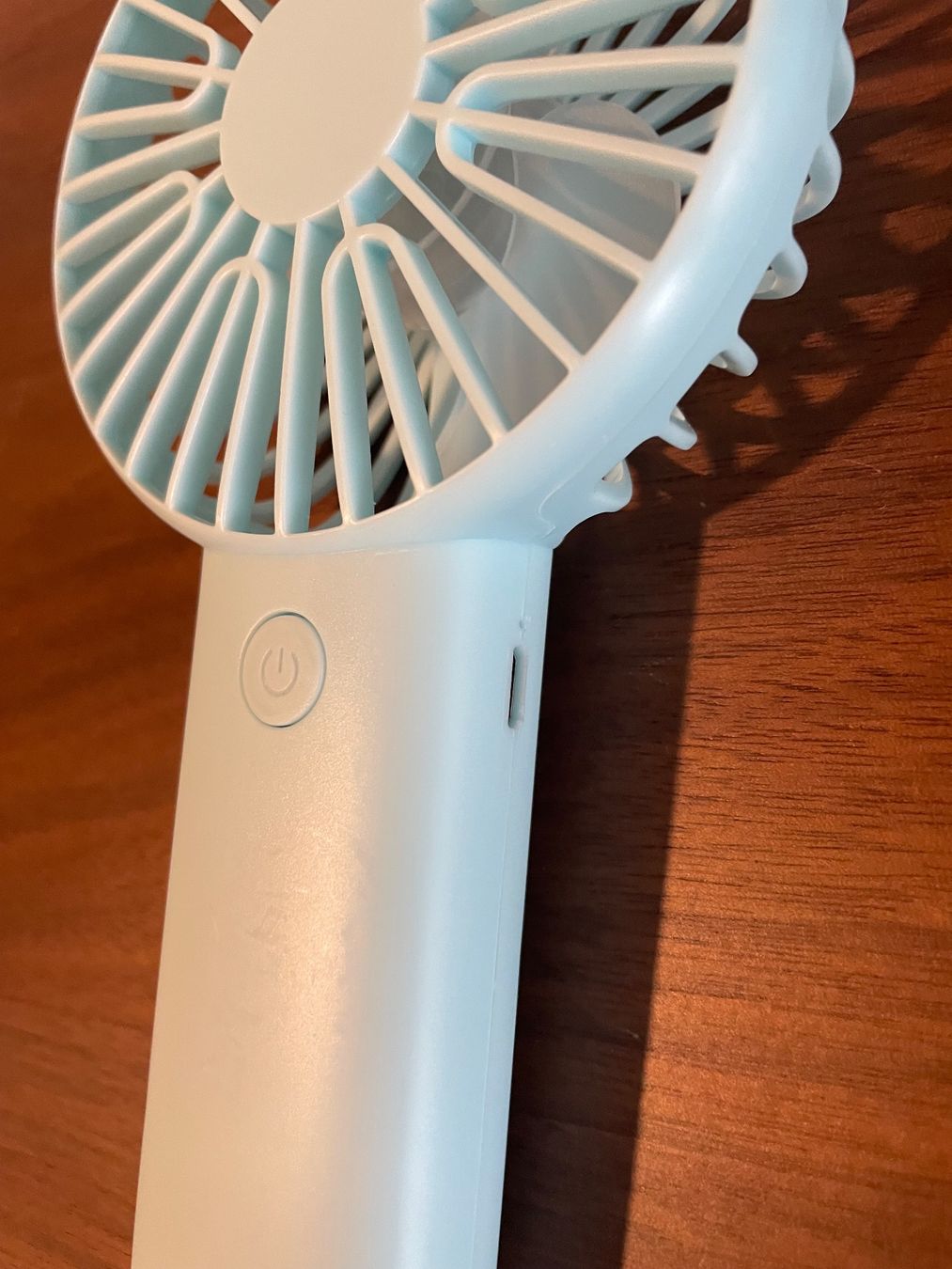 Ventilatori: Ventilator, Handventilator mit Akku – Nuovo (secondo la descrizione) da Aarau venduto da Noah148 2