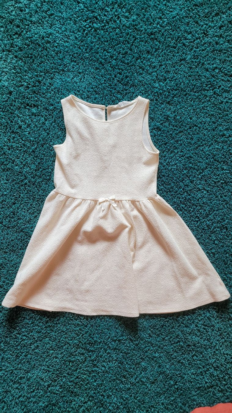 H&M Kleider & Röcke: H&M Kleid, Gr. 134/140, creme – Gebraucht aus Warth von aussieaussie