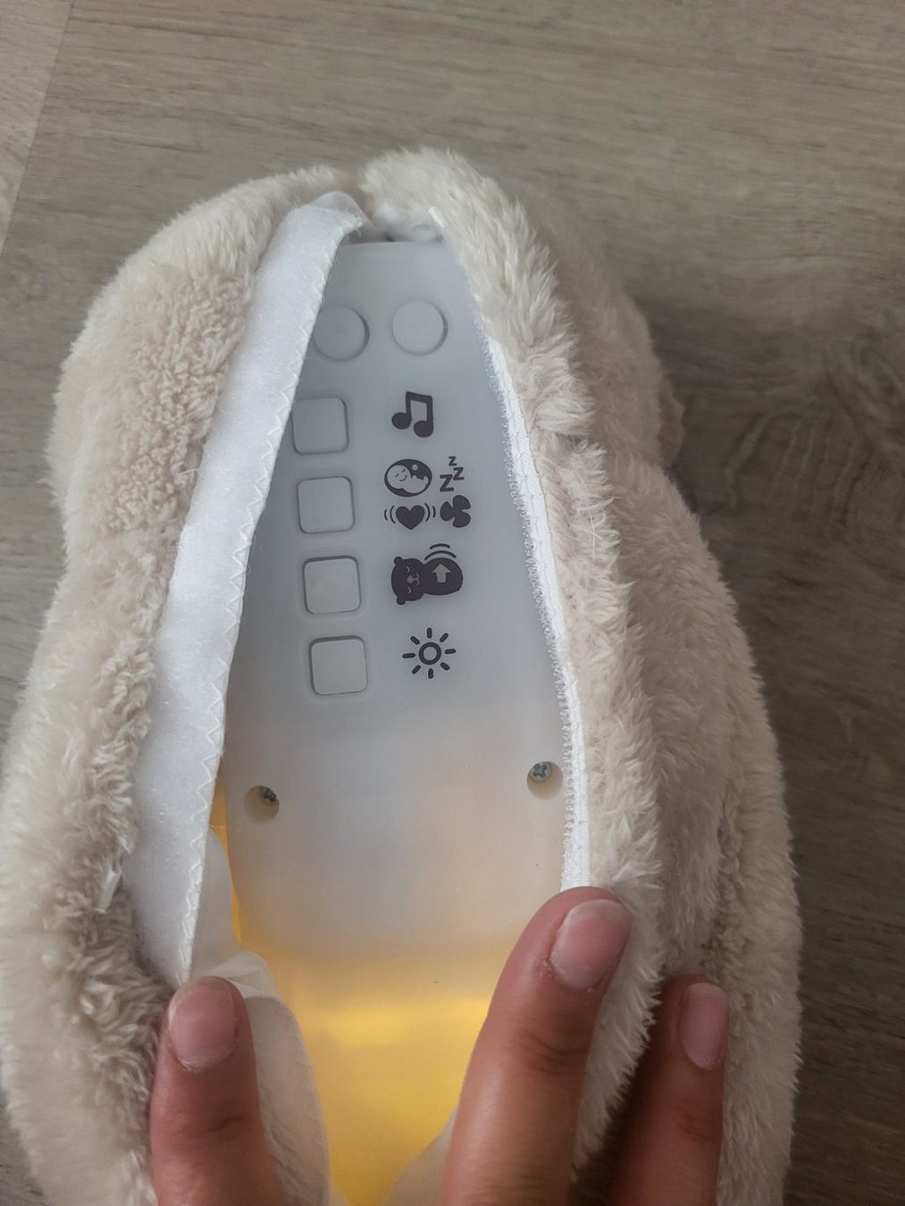 Spielzeuge: Schlummer Otter Kuscheltier mit Atembewegung und Musik – Gebraucht aus Mauren TG von Njux714 2