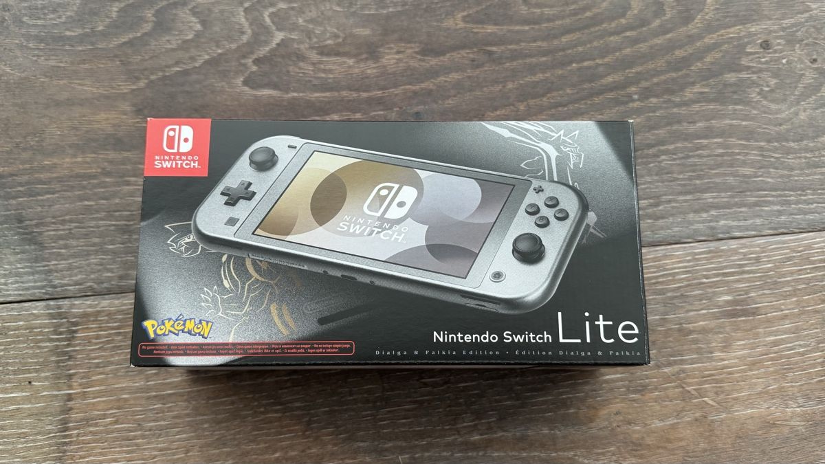 Nintendo Console: Nintendo Switch Lite Ultimatives Pokemon Paket – Nuovo e nell'imballaggio originale da Ebertswil venduto da buddelwilli 1