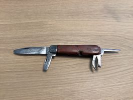 Wenger 44