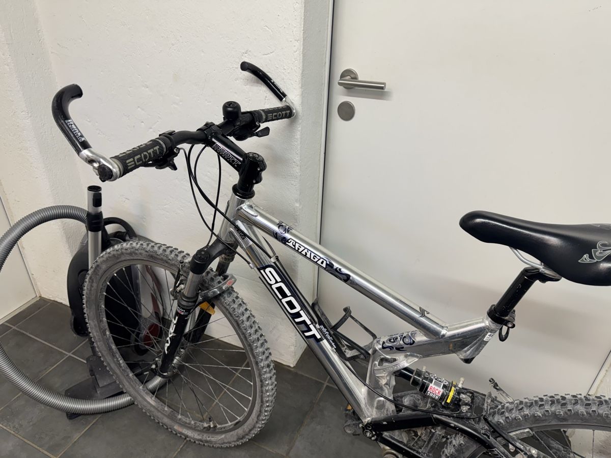 Scott Velos: Mountainbike Scott Tango – Gebraucht aus Wädenswil von src231995 1