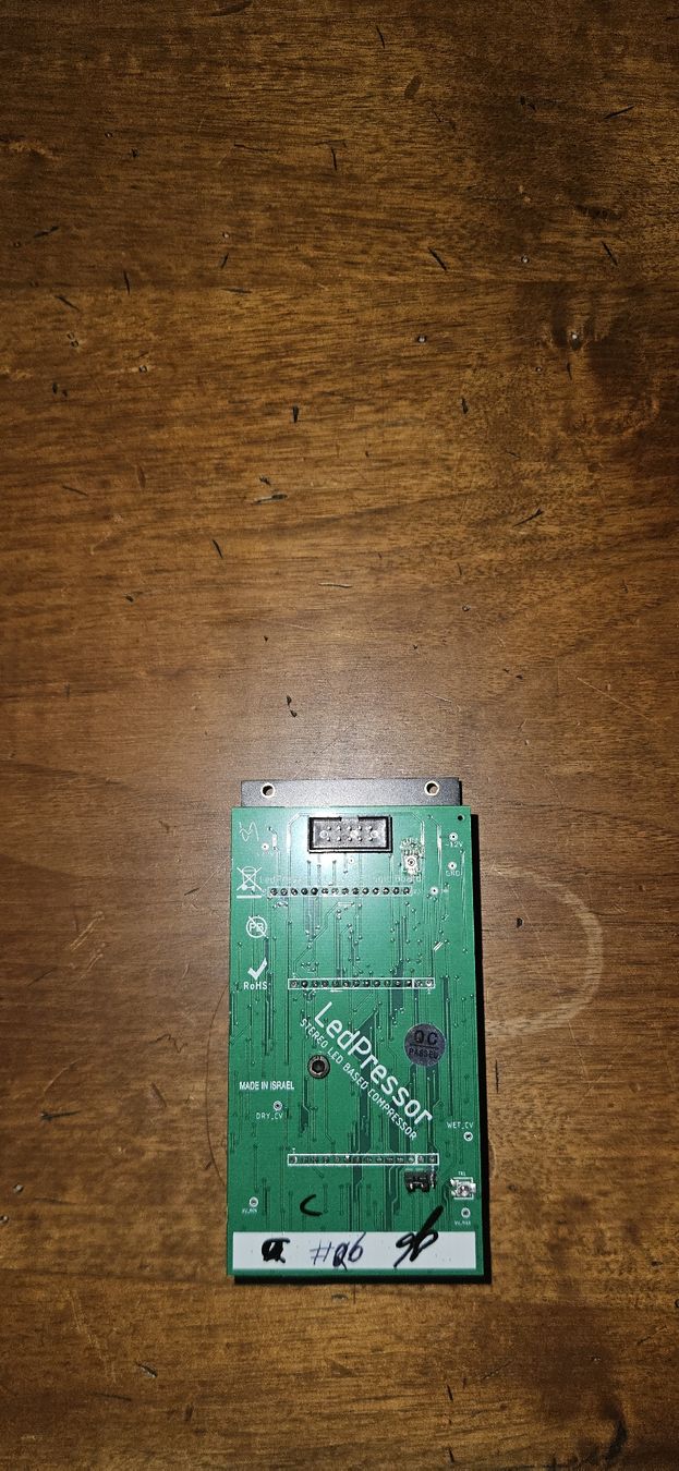 Strumenti musicali: VoicAs LEDPressor Eurorack compressor  – Nuovo (secondo la descrizione) da Vulliens venduto da irauchimax 2